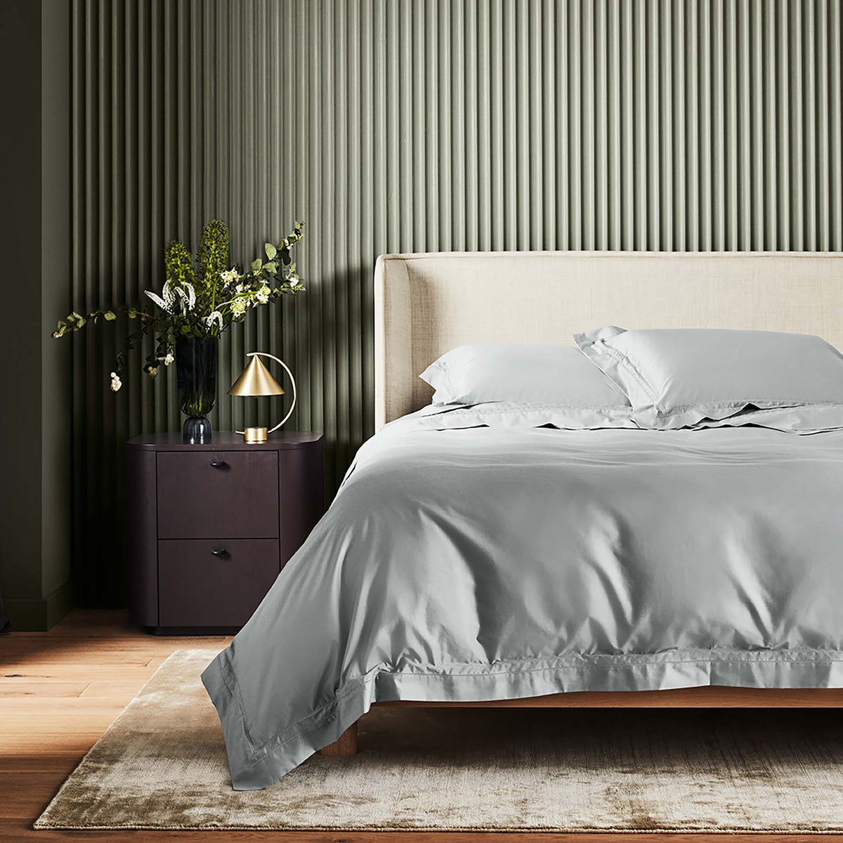 Kings & Queens Egyptian Cotton Classic Hemstitch Duvet Cover Set in Cloud Front View