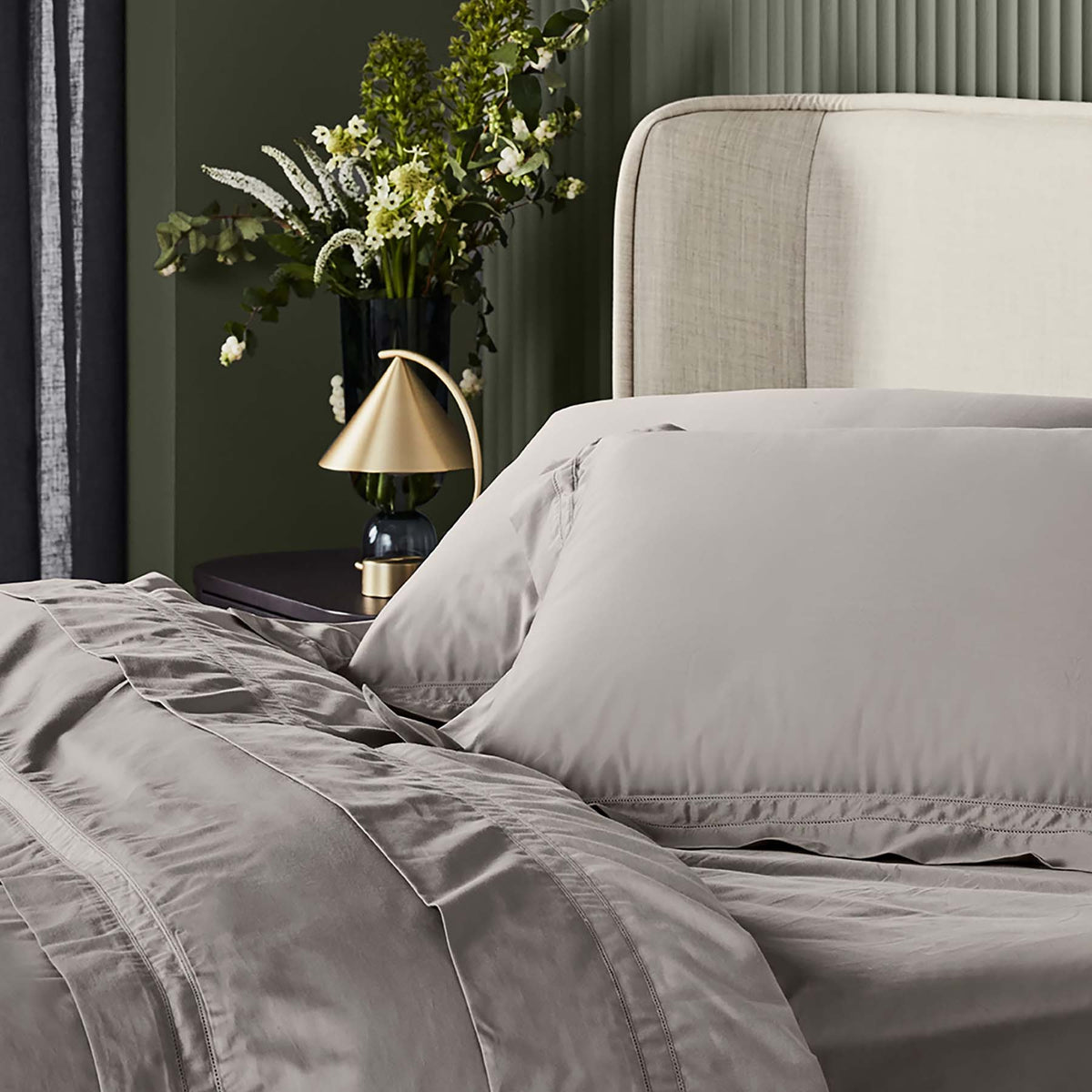 Kings & Queens Egyptian Cotton Classic Hemstitch Supreme Bundle Set in Mushroom Side View Duvet