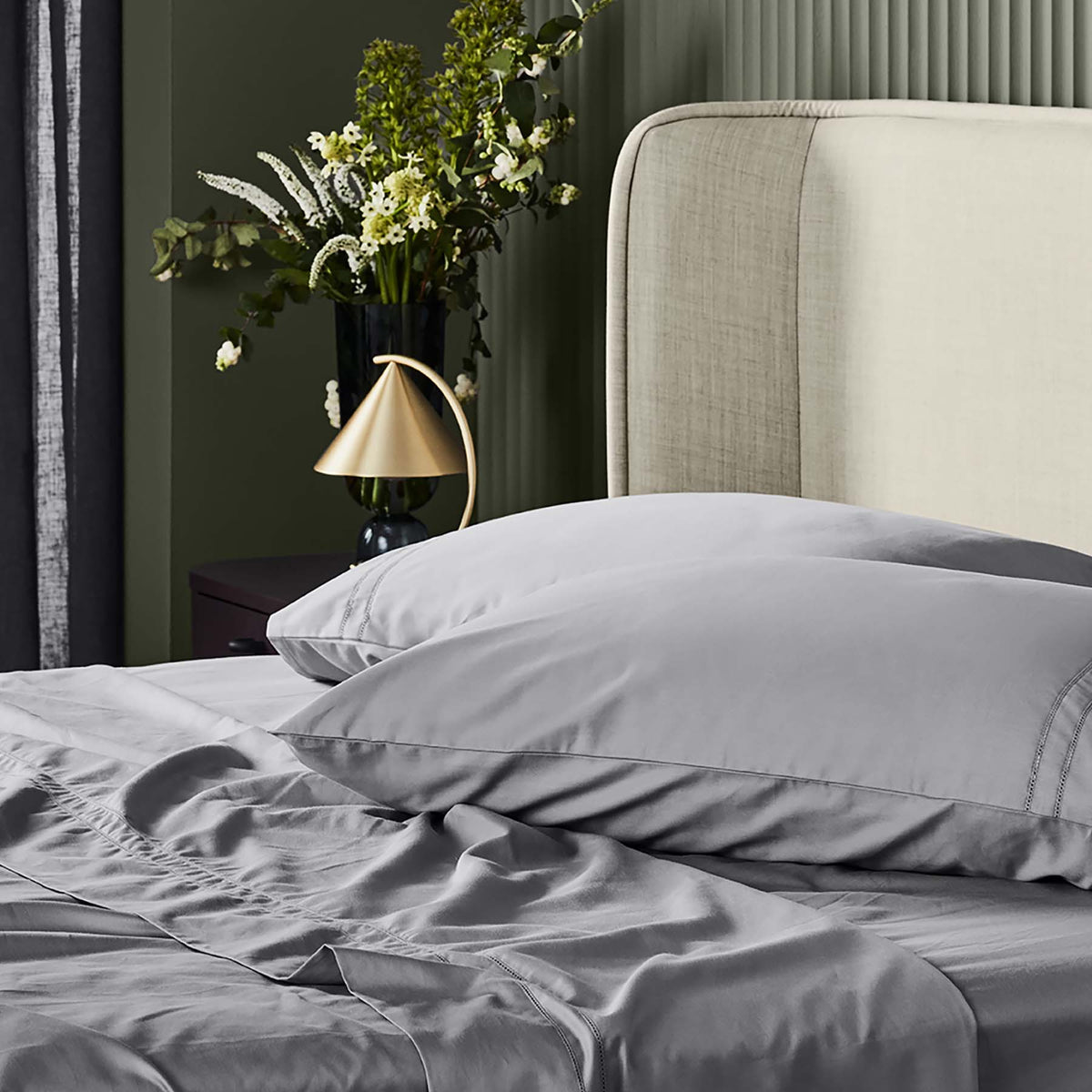 Kings & Queens Egyptian Cotton Classic Hemstitch Sheet Set in Grey Side View