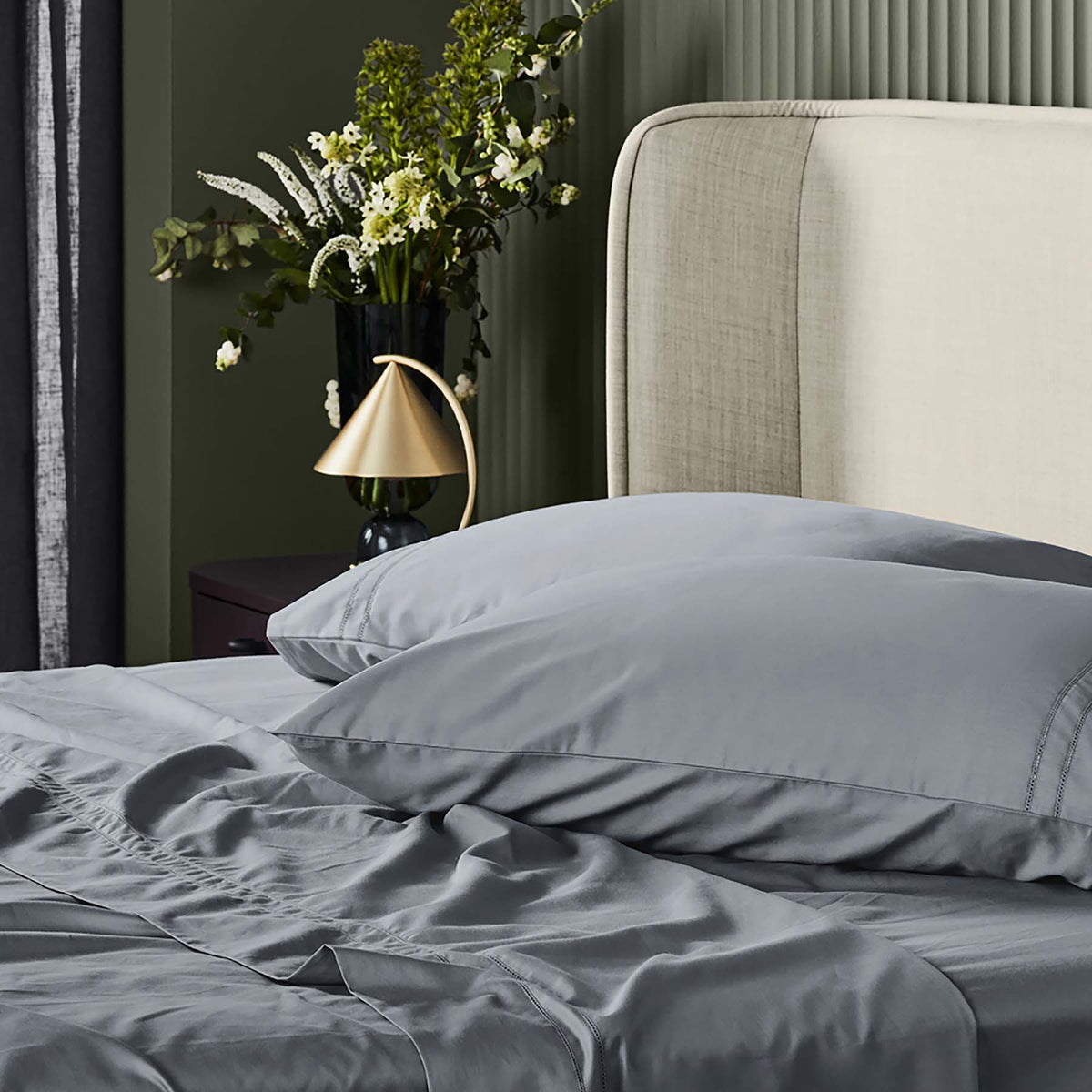 Kings & Queens Egyptian Cotton Classic Hemstitch Sheet Set in Slate Side View