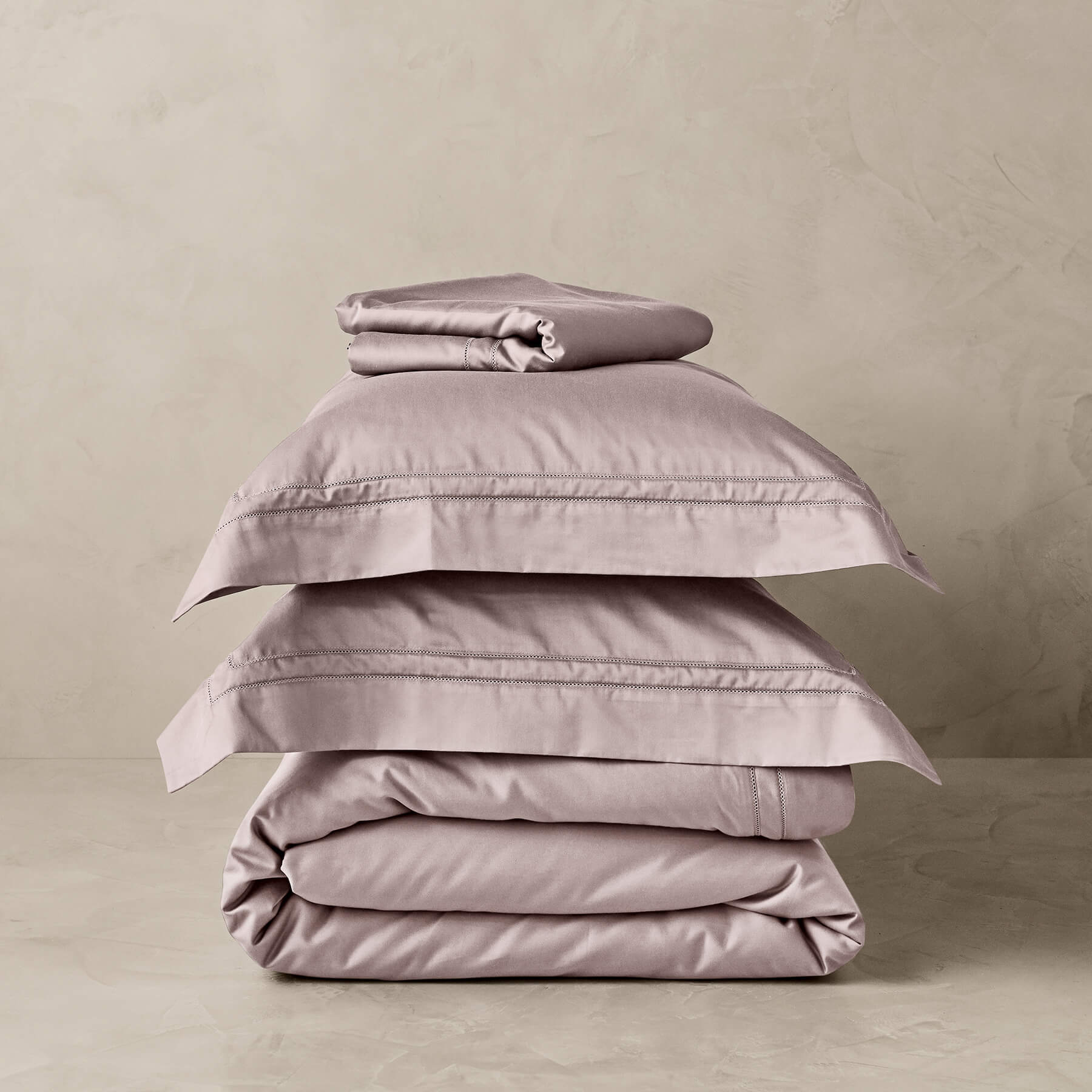 Kings & Queens Egyptian Cotton Classic Hemstitch Starter Bundle Set in Rose Bedding Set