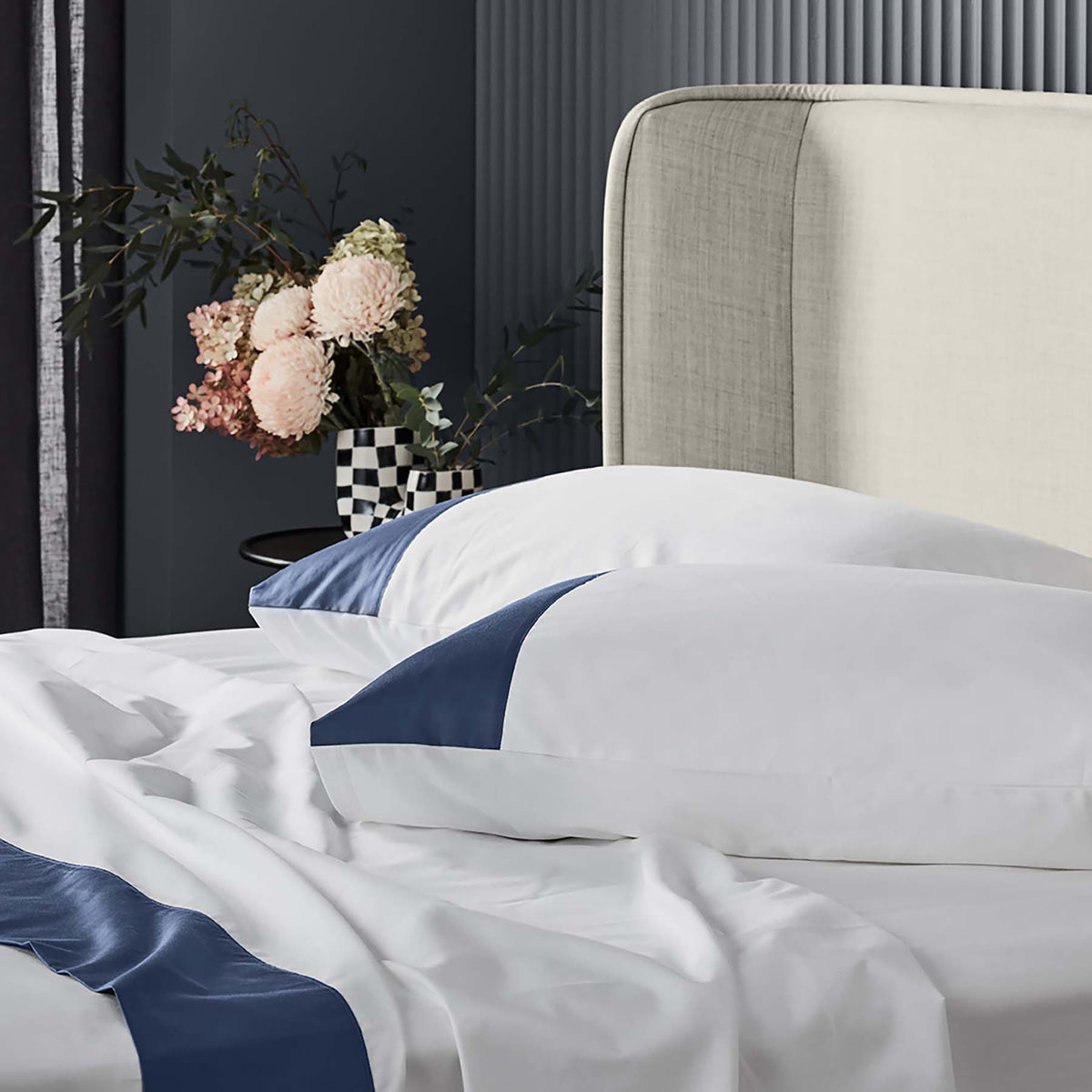 Kings & Queens Egyptian Cotton Signature Cuff Sheet Set in Atlantic Side View