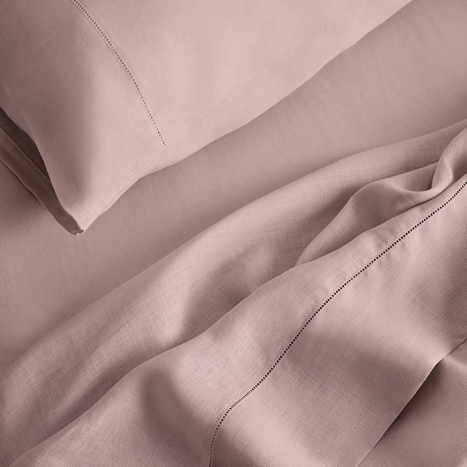 Kings & Queens Vintage Linen Supreme Bundle Set in Mauve Fabric Detail Sheet
