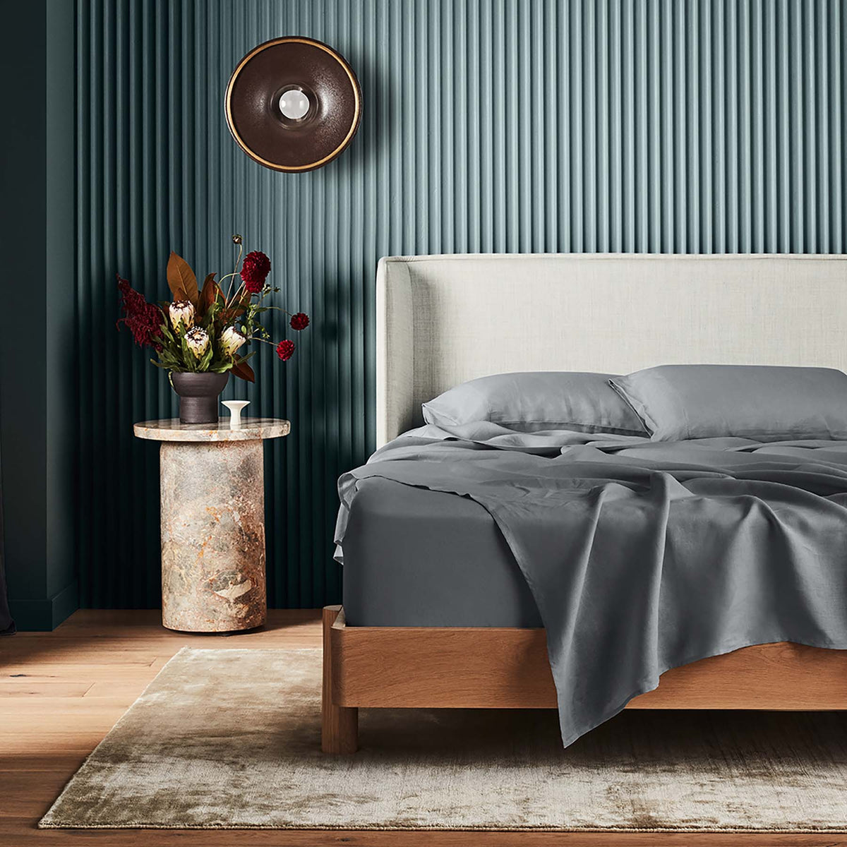 Kings & Queens Vintage Linen Sheet Set in Night Front View