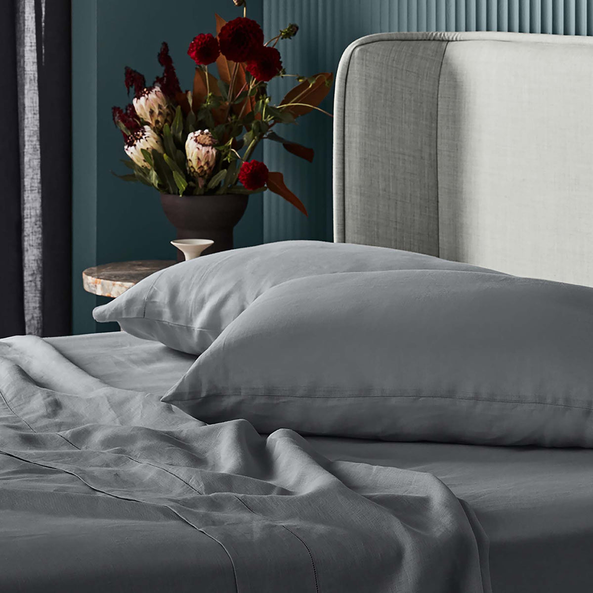 Kings & Queens Vintage Linen Sheet Set in Night Side View