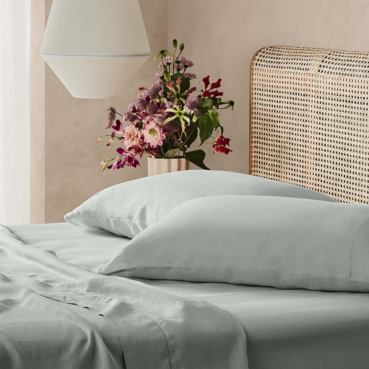 Kings & Queens Vintage Linen Sheet Set in Tin Side View