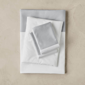 Kings & Queens Egyptian Cotton Signature Cuff Sheet Set in Cloud Bedding Set